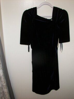 Shoshanna navy blue short sleeve dress size 4 with tags